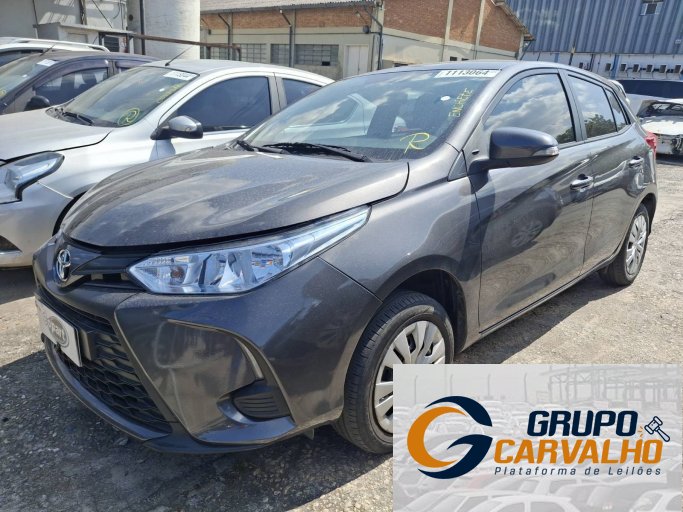 TOYOTA YARIS 24/25