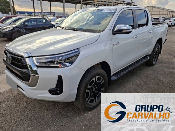TOYOTA HILUX CD 21/21