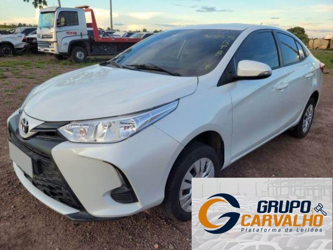 TOYOTA YARIS SEDAN 22/23