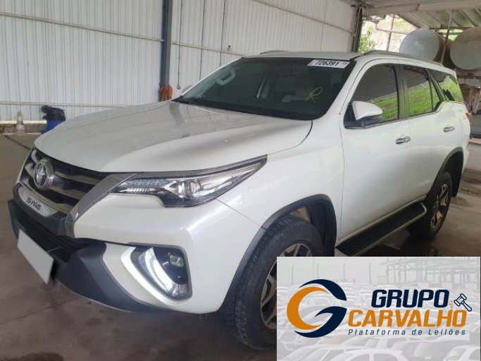 TOYOTA HILUX SW4 20/20