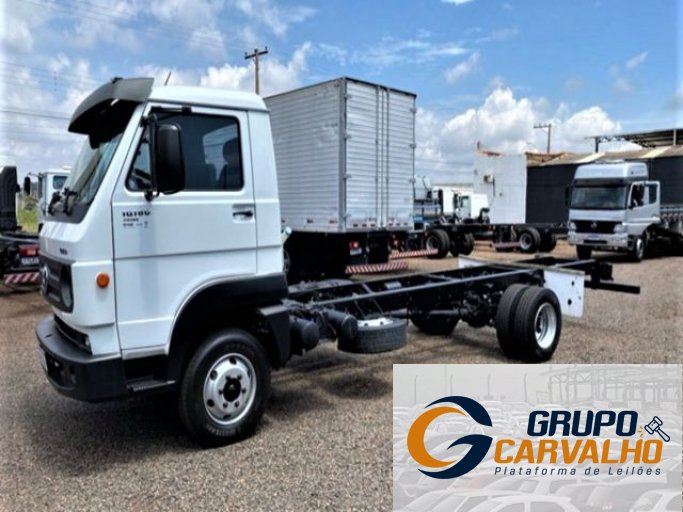 VOLKSWAGEN DELIVERY 10-160 17/18