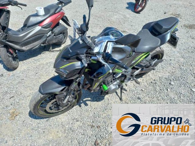 KAWASAKI Z 900 18/18