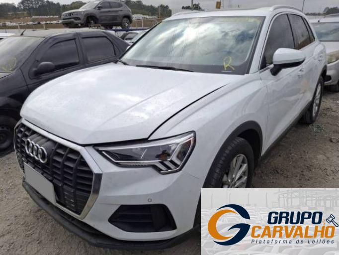AUDI Q3 20/20