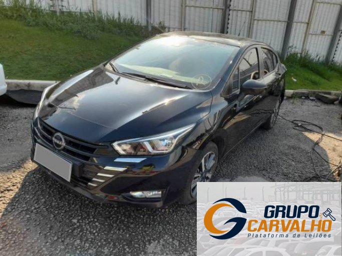 NISSAN VERSA 23/24