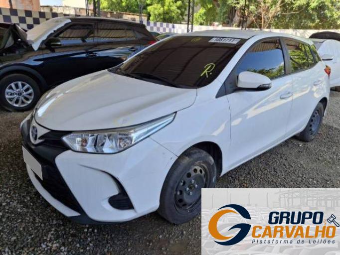 TOYOTA YARIS 22/23