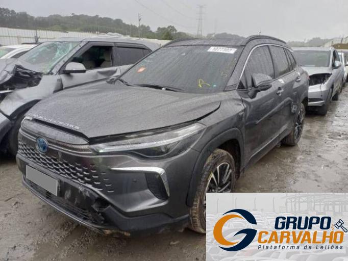 TOYOTA COROLLA CROSS 25/26