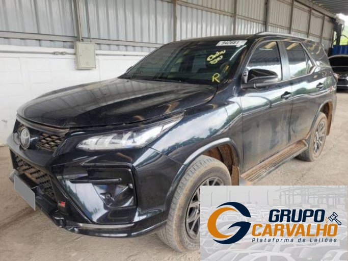 TOYOTA HILUX SW4 22/22