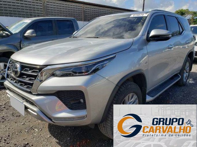 TOYOTA HILUX SW4 21/21